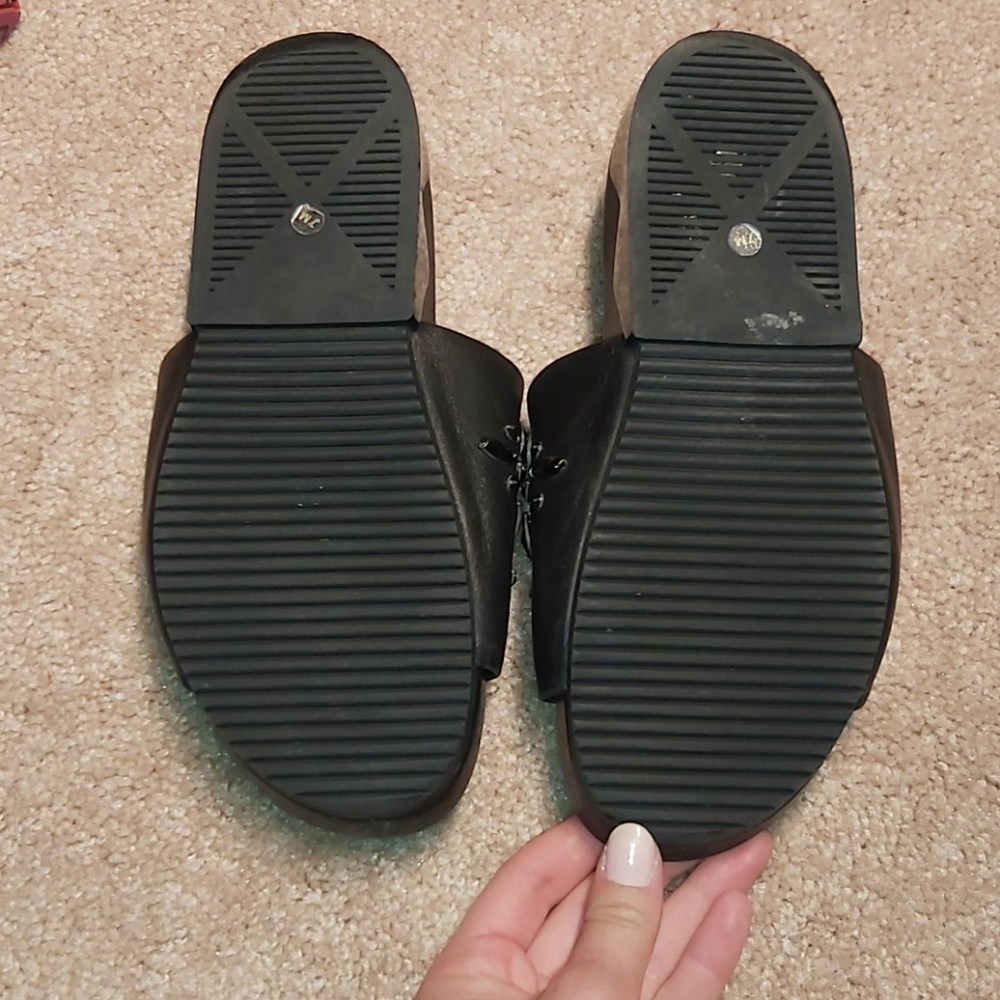 Tory Burch black Nappa leather Brae slide size 7 - Picture 4 of 7